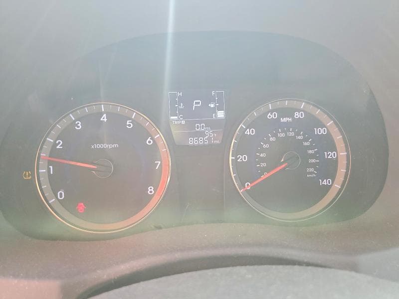 2017 HYUNDAI ACCENT SE 9