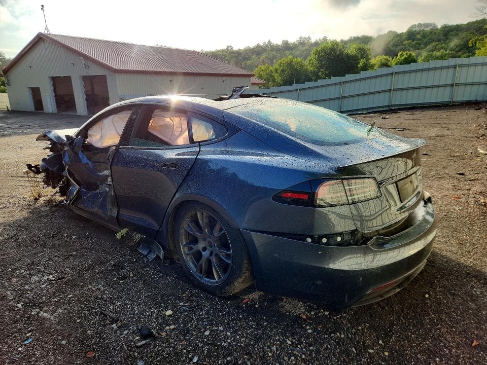 2022 TESLA MODEL S 2