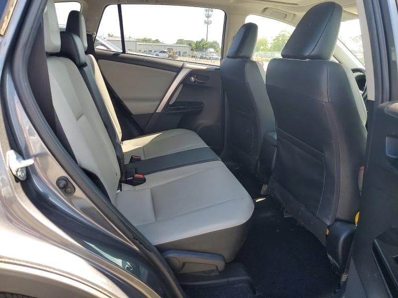 2018 TOYOTA RAV4 LIMITED 11