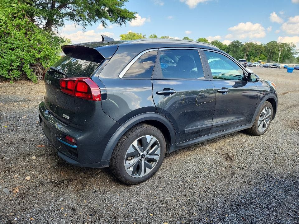 2022 KIA NIRO EV S 3