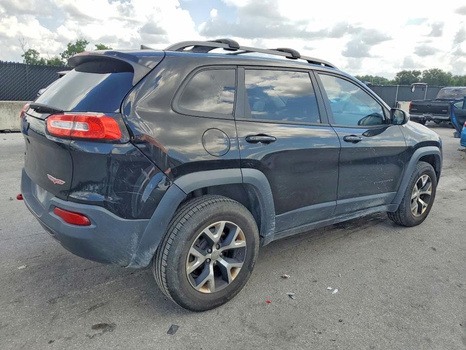 2017 JEEP CHEROKEE TRAILHAWK 3