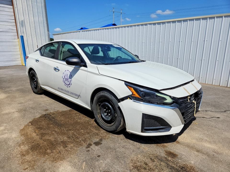 2024 NISSAN ALTIMA S 4
