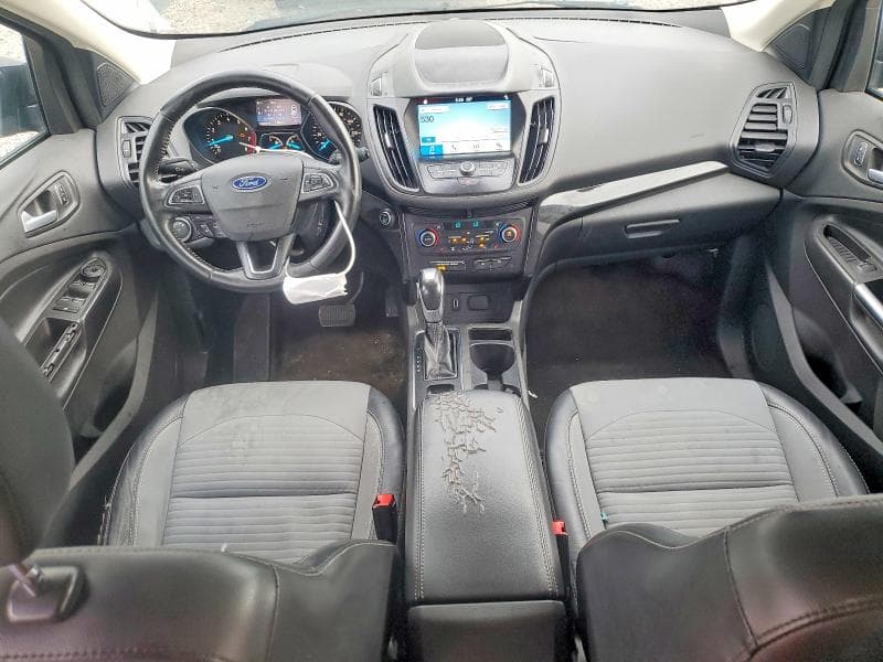 2019 FORD ESCAPE SE 8
