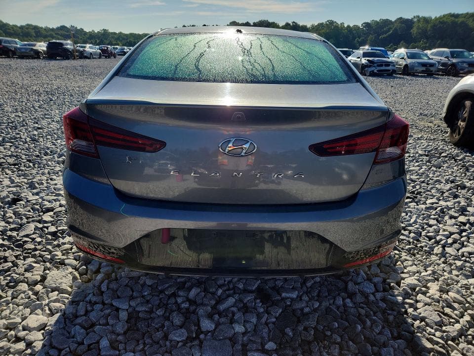 2020 HYUNDAI ELANTRA SEL 6