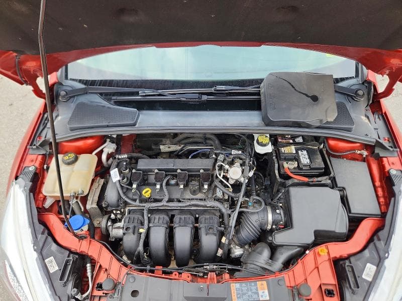 2018 FORD FOCUS SE 11