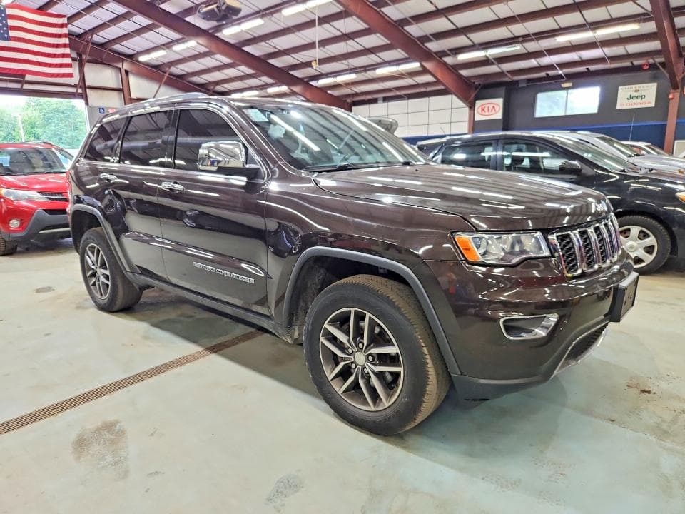 2017 JEEP GRAND CHEROKEE LIMITED 4