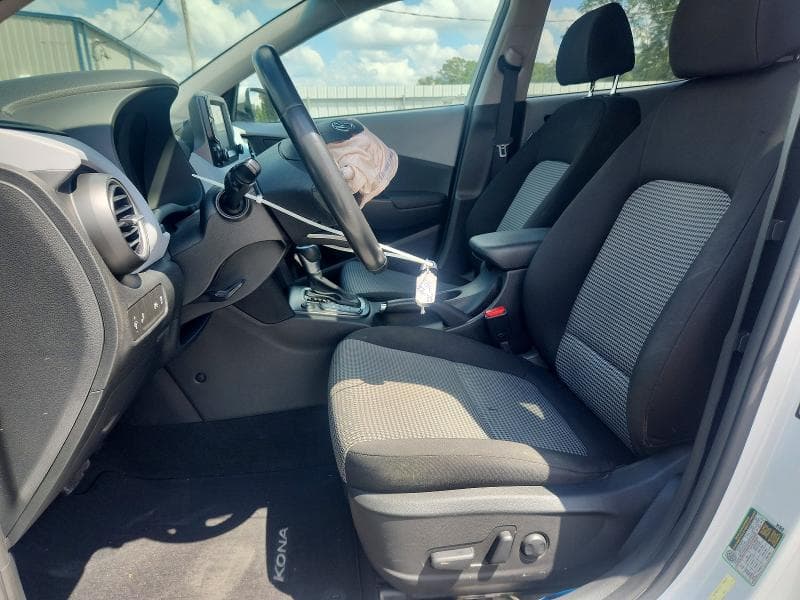 2020 HYUNDAI KONA SEL PLUS 7
