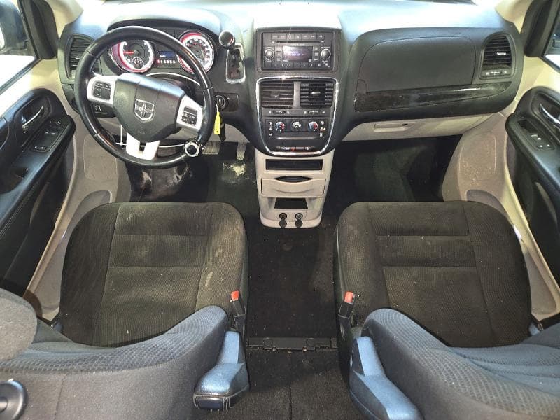 2017 DODGE GRAND CARAVAN SE 8