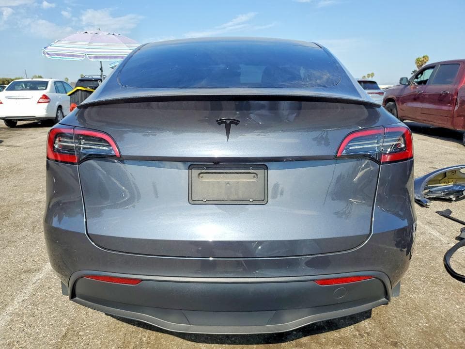 2023 TESLA MODEL Y 6