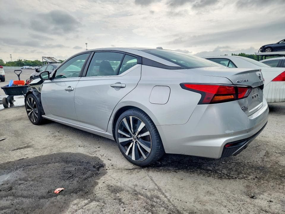 2019 NISSAN ALTIMA SR 2