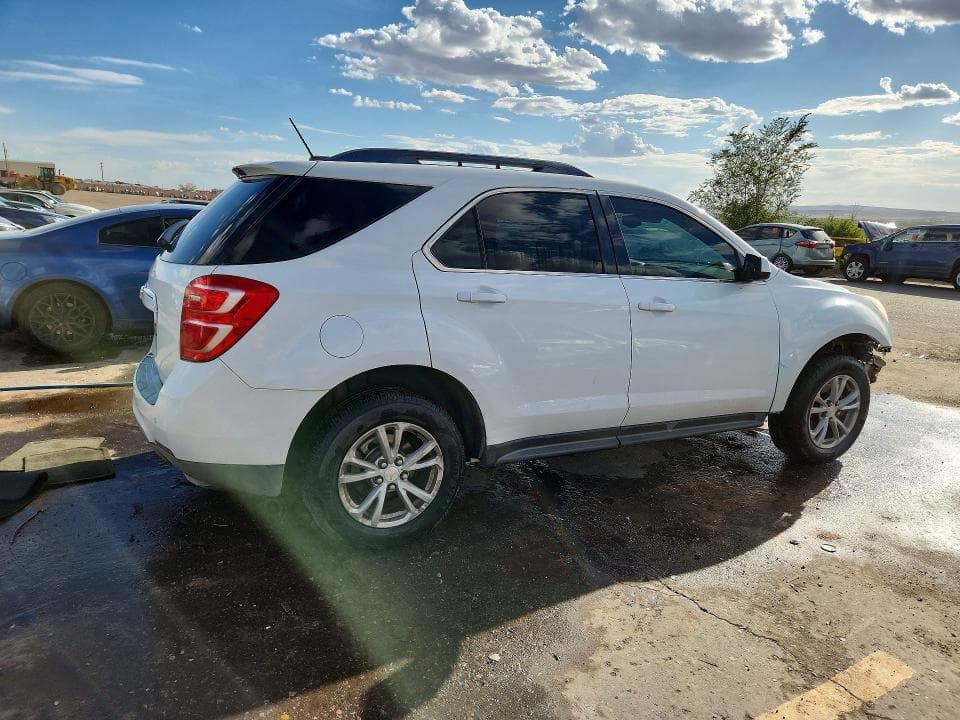 2017 CHEVROLET EQUINOX LT 3