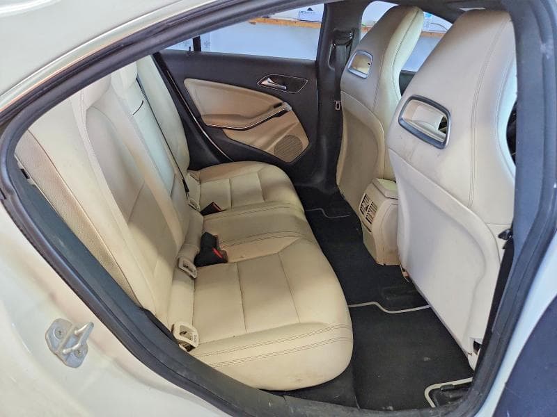 2017 MERCEDES-BENZ CLA 250 10