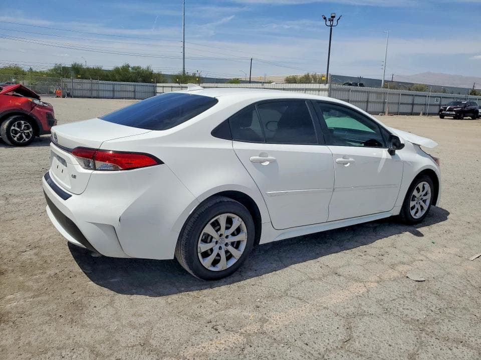 2022 TOYOTA COROLLA LE 3