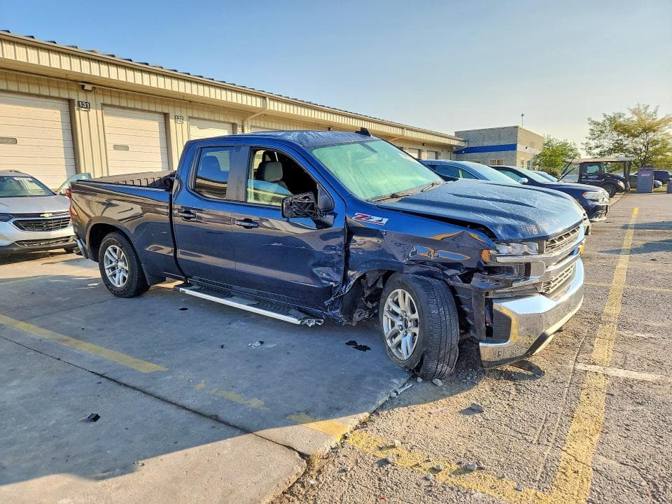2021 CHEVROLET SILVERADO K1500 LT 4