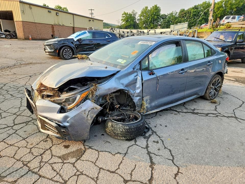 2021 TOYOTA COROLLA SE - 1