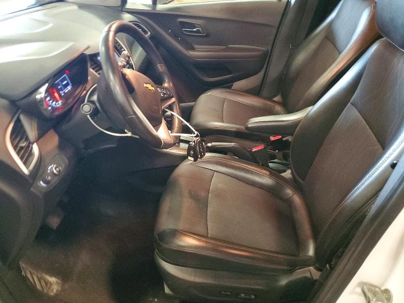 2020 CHEVROLET TRAX 1LT 7