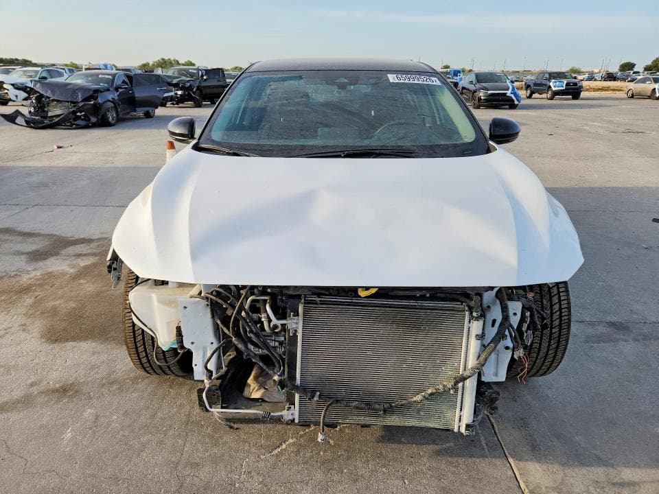 2023 NISSAN SENTRA SR 5