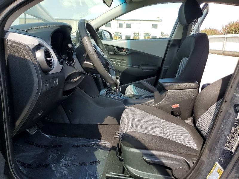 2021 HYUNDAI KONA SE 7