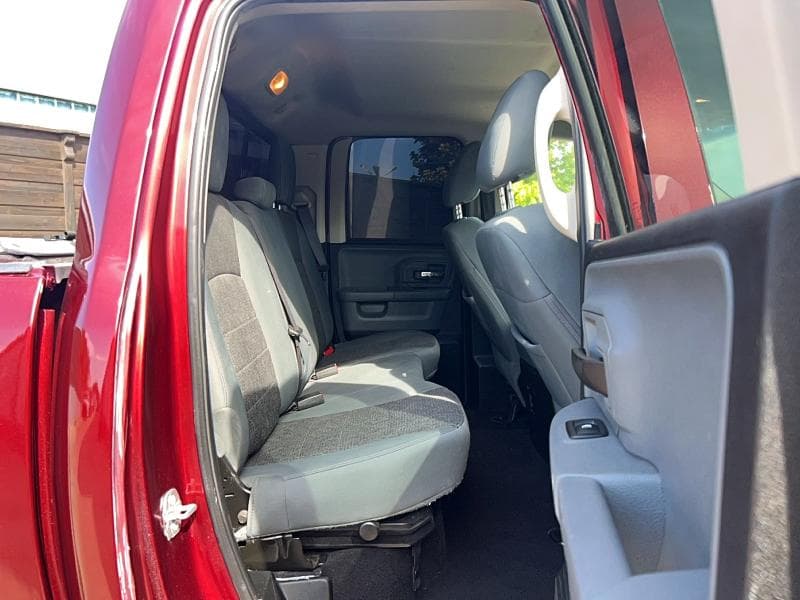 2019 RAM 1500 CLASSIC SLT 6