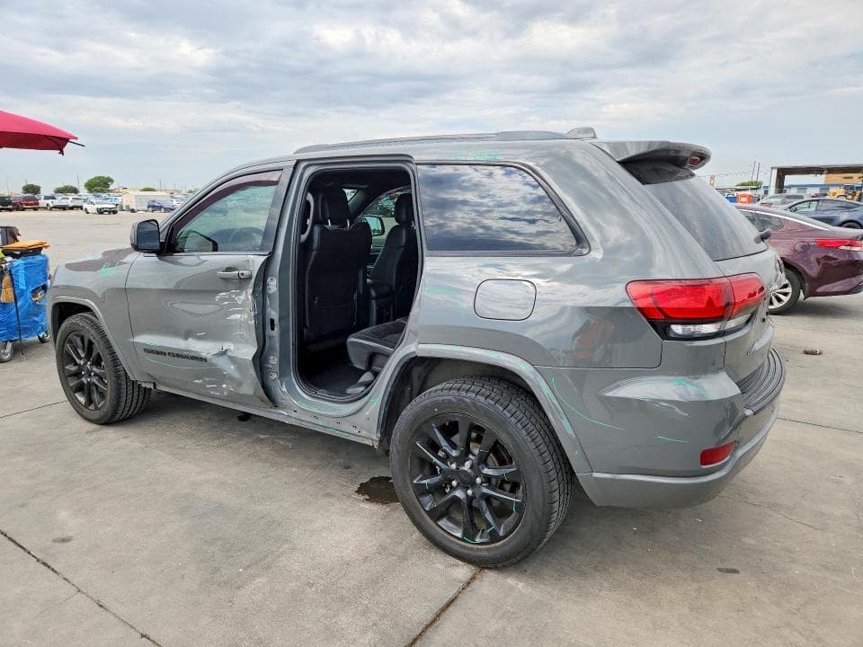 2019 JEEP GRAND CHEROKEE LAREDO 2