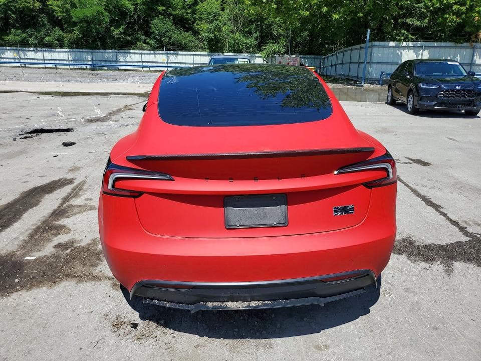 2026 TESLA MODEL 3 6