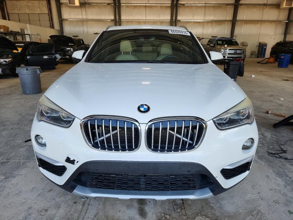 2017 BMW X1 5