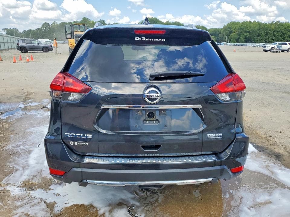 2020 NISSAN ROGUE S 6