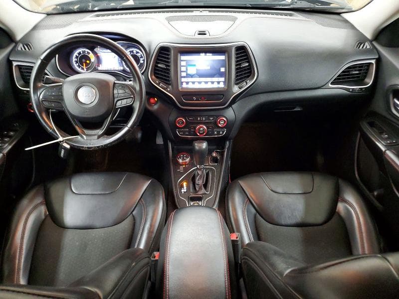 2019 JEEP CHEROKEE TRAILHAWK 8