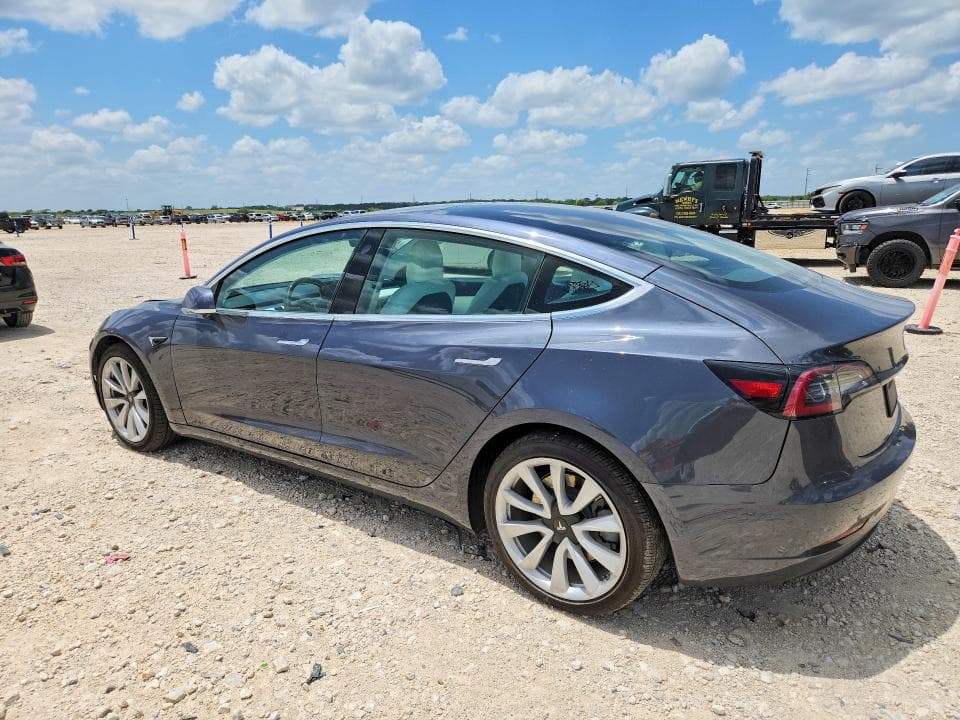 2019 TESLA MODEL 3 2