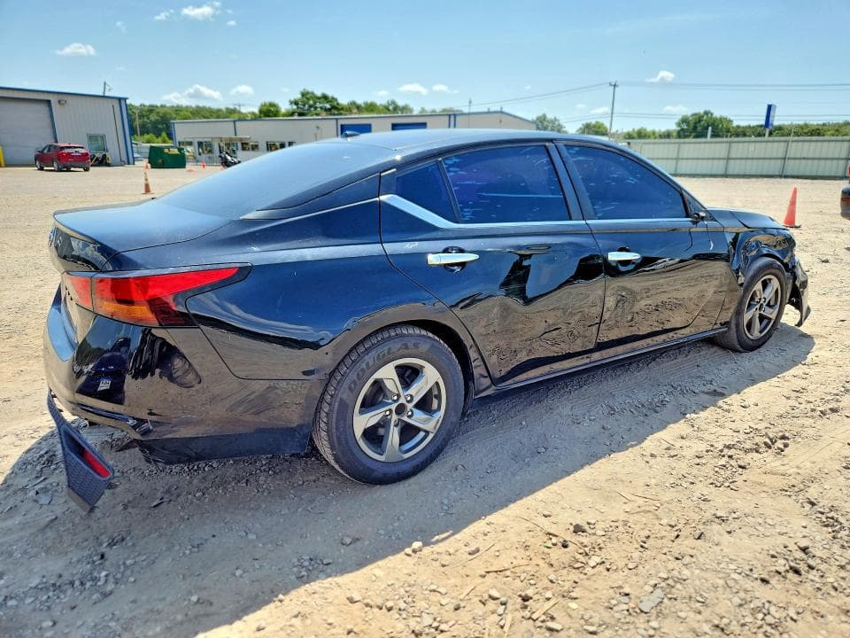 2020 NISSAN ALTIMA S 3
