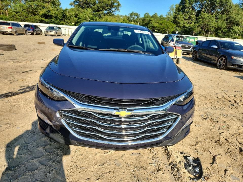 2025 CHEVROLET MALIBU LT 5