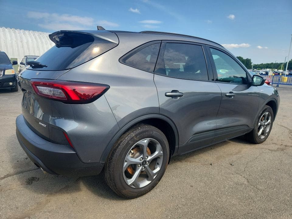 2025 FORD ESCAPE ST LINE SELECT 3