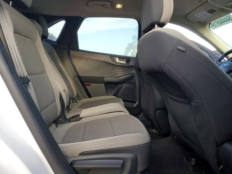 2020 FORD ESCAPE SE 10