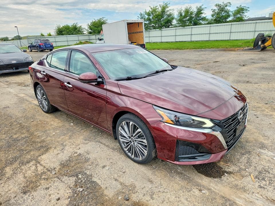 2024 NISSAN ALTIMA SL 4