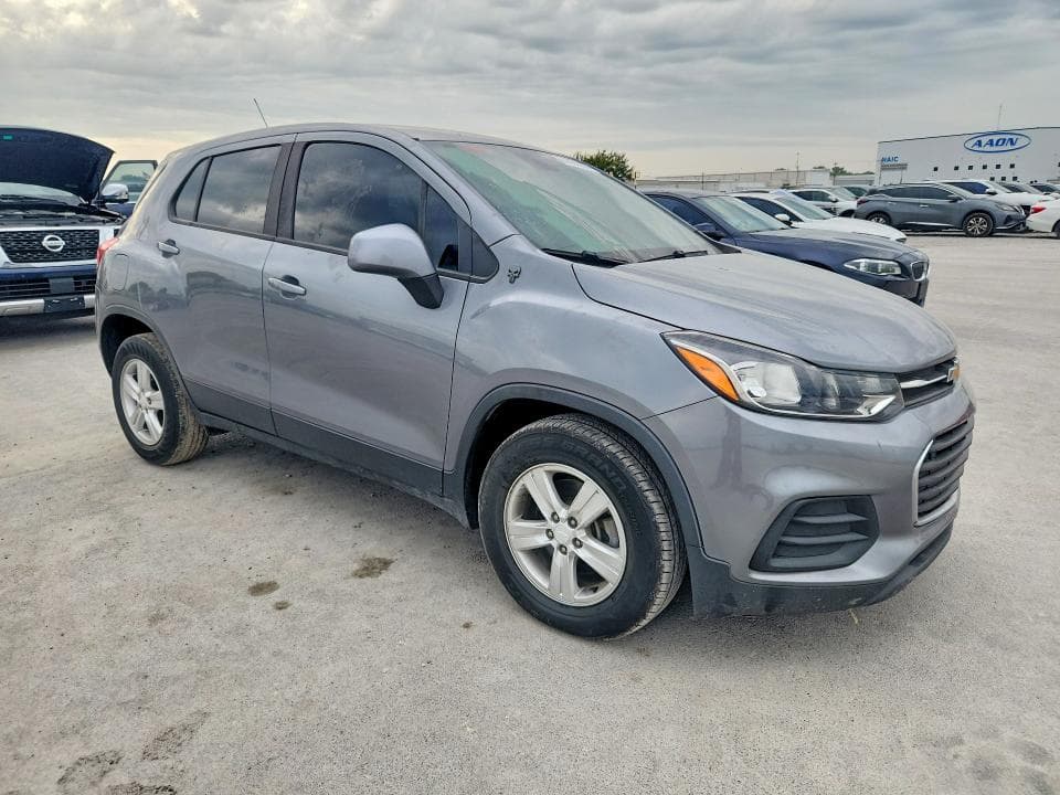 2020 CHEVROLET TRAX LS 4