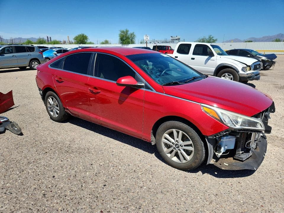 2017 HYUNDAI SONATA SE 4