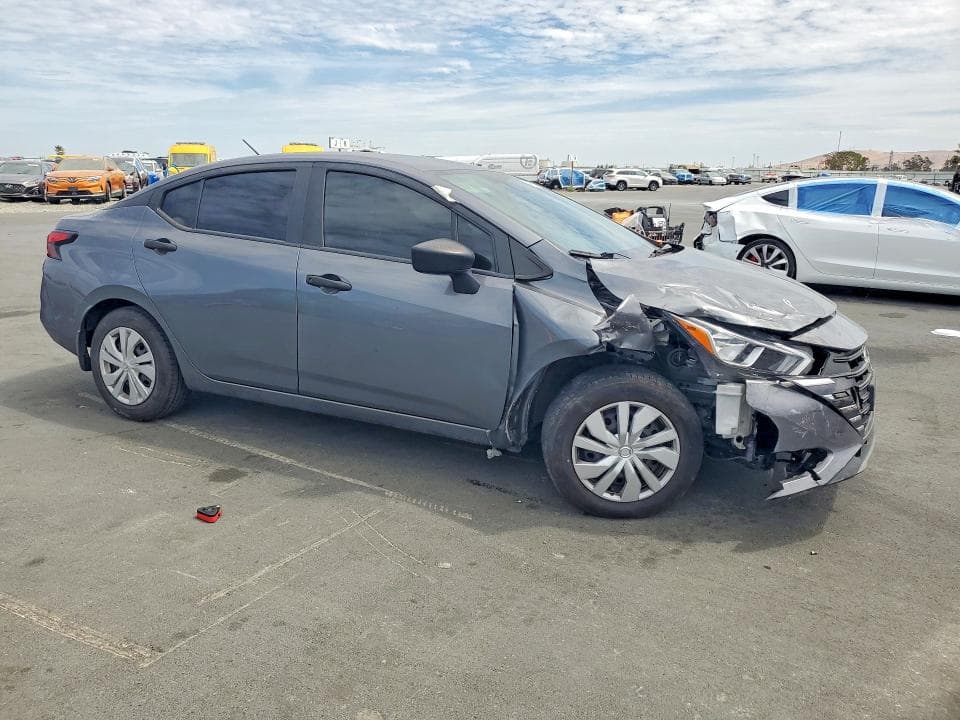 2023 NISSAN VERSA S 4