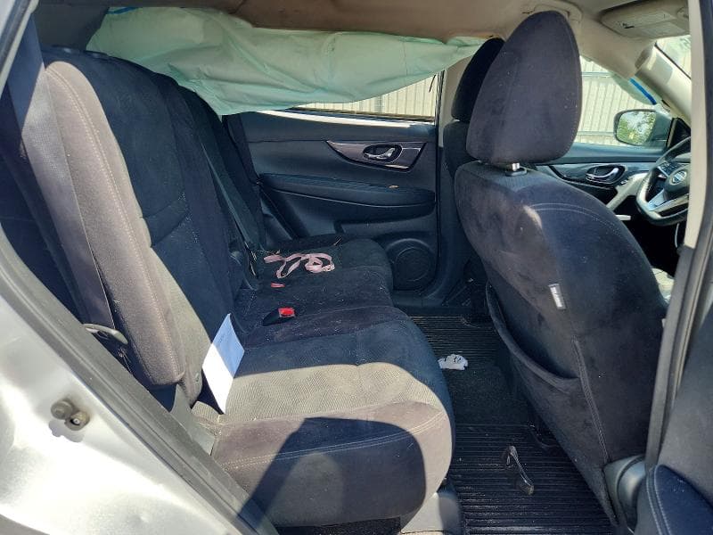 2018 NISSAN ROGUE SV 11