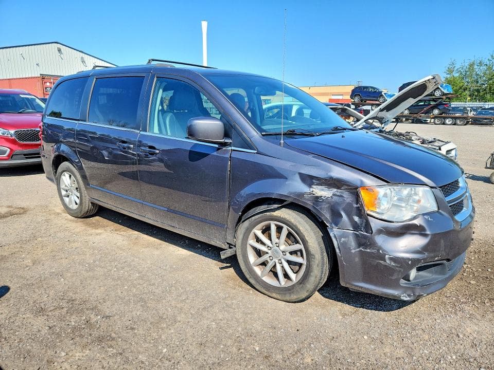 2019 DODGE GRAND CARAVAN SE 4