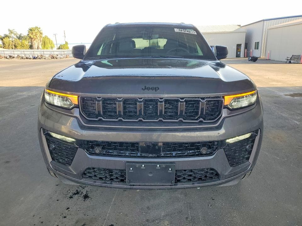 2026 JEEP GRAND CHEROKEE LIMITED 5