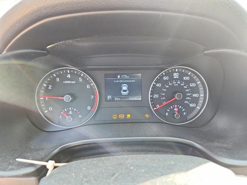 2021 KIA FORTE LXS 9