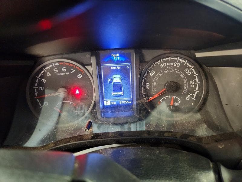 2020 TOYOTA TACOMA SR 9