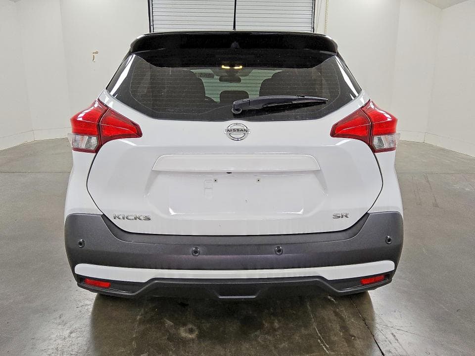 2020 NISSAN KICKS SR 6