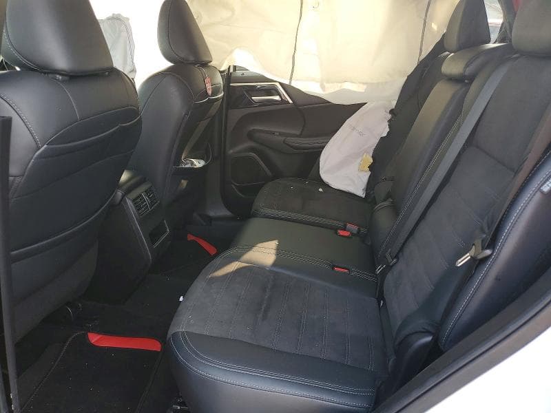 2024 MITSUBISHI OUTLANDER SE 11