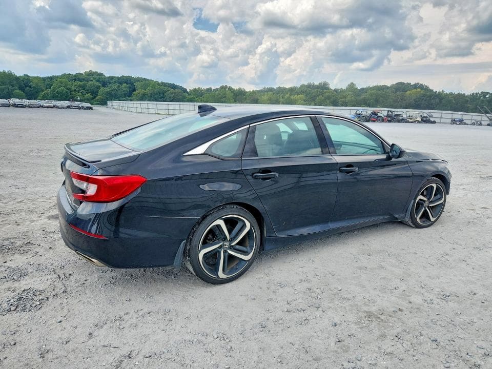 2019 HONDA ACCORD SPORT 3