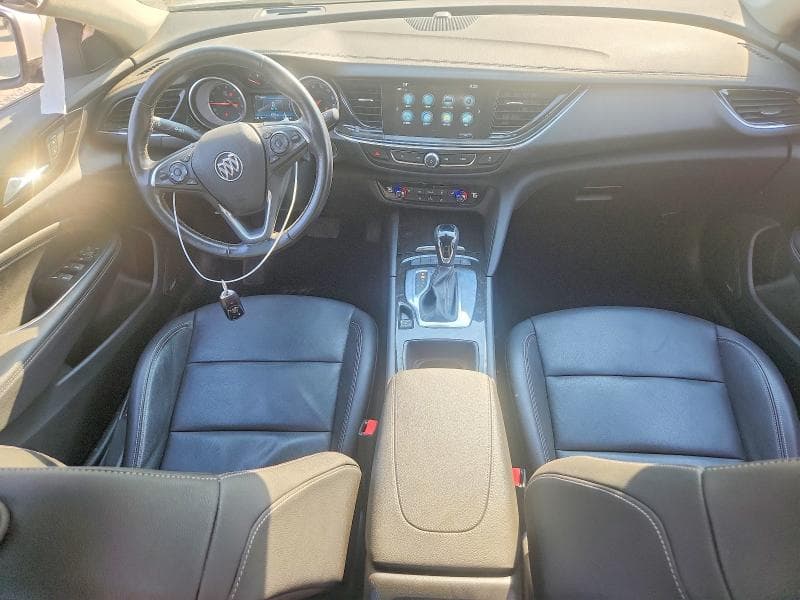 2018 BUICK REGAL ESSENCE 8
