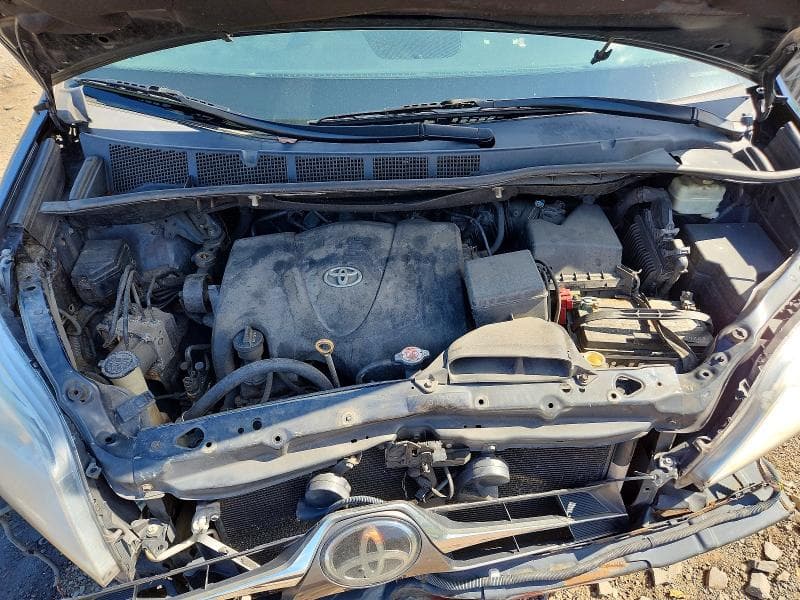 2018 TOYOTA SIENNA XLE 8-PASSENGER 12