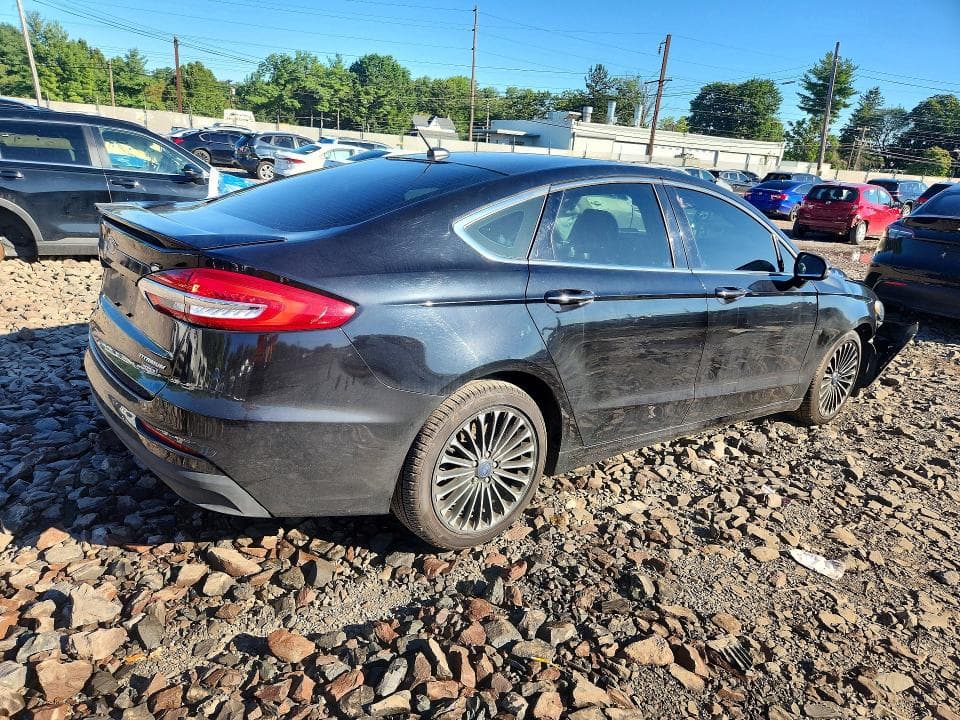 2020 FORD FUSION TITANIUM 3