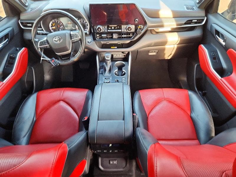 2023 TOYOTA HIGHLANDER XSE 8