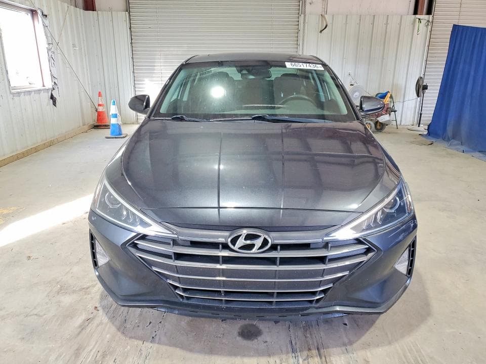 2020 HYUNDAI ELANTRA VALUE EDITION 5